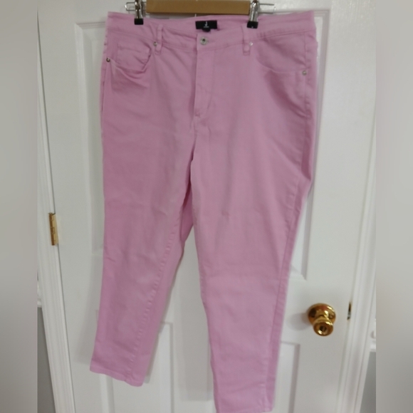 J Jason Wu Petite Colored Denim Straight Leg Cropped Jeans Plus Sized 16 - Picture 1 of 7